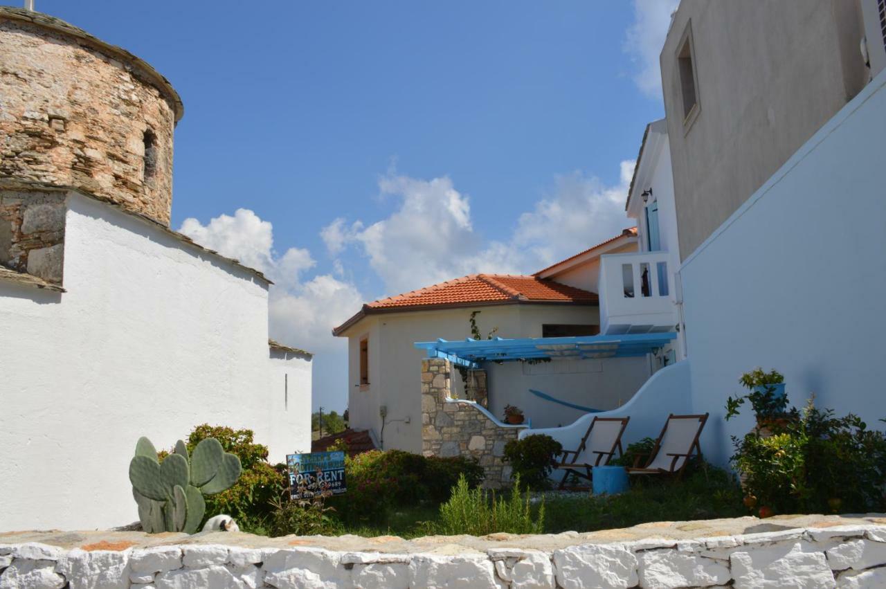 Stella'S Traditional House. Alonnisos Town Exterior photo